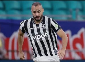 Botafogo enfrenta o Coritiba fora de casa pelo Brasileirão