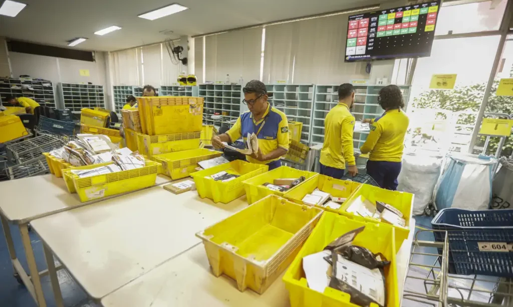 Correios renovam parceria com AliExpress para agilizar entregas no Brasil