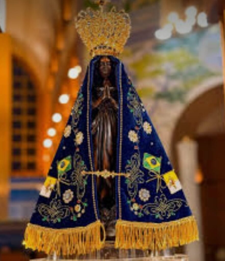 Comércio de Campos poderá funcionar no feriado de Nossa Senhora Aparecida