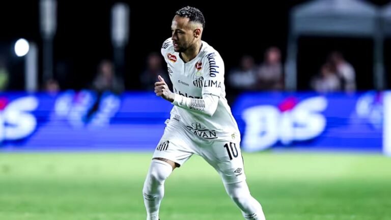 Neymar marca duas vezes, e Santos busca empate com o Flamengo após sair perdendo por 2 a 0