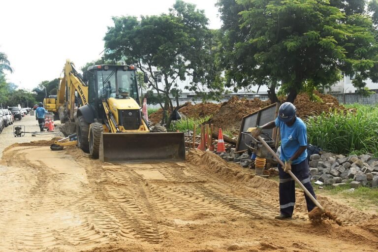 Shopping Estrada passa por obras de revitalização em Campos