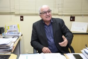 Comércio de Campos poderá funcionar no feriado de Finados