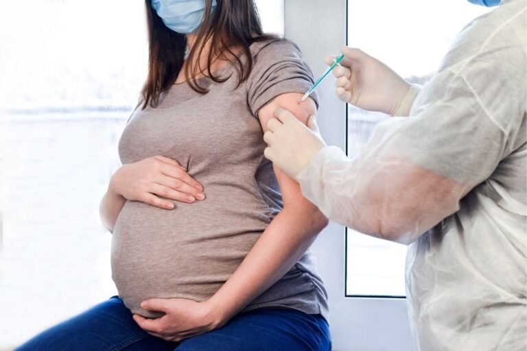 Campos reforça prevenção da hepatite B durante a gestação