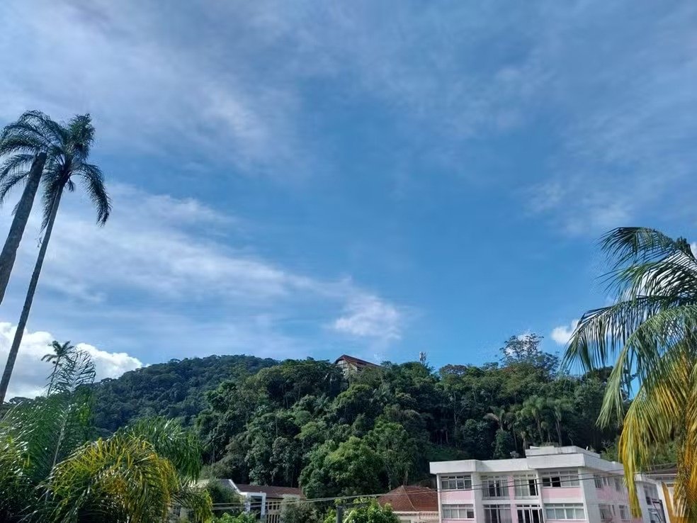 Inmet emite alerta de tempestade para 66 cidades do RJ, incluindo Campos e região
